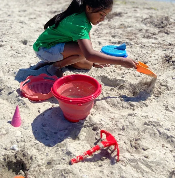 7 in 1 Sand Toys (red)