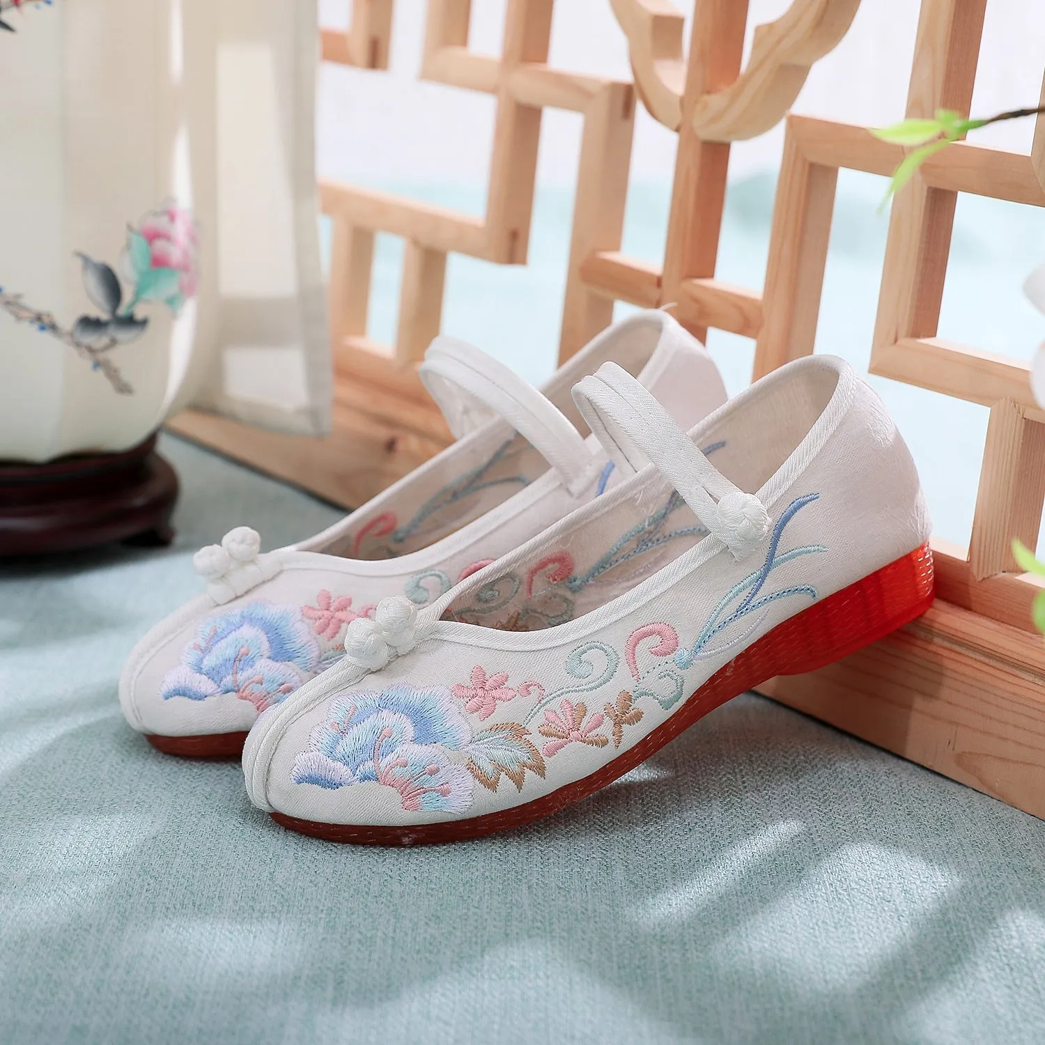 Ancient Style Han Chinese Clothing Jelly Bottom Canvas Shoes