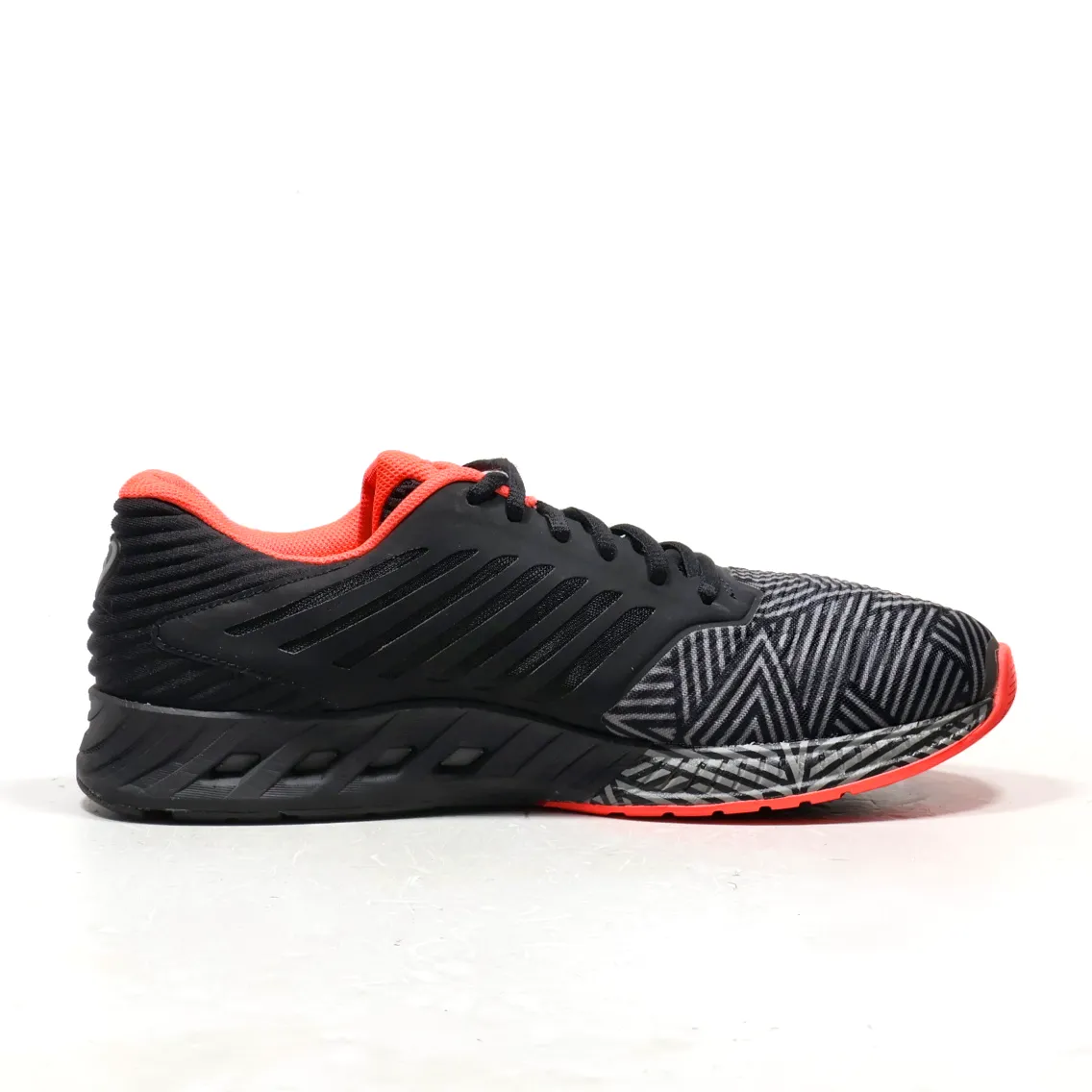 Asics Fuzex Sport Shoes Fabric Black Colour For Men