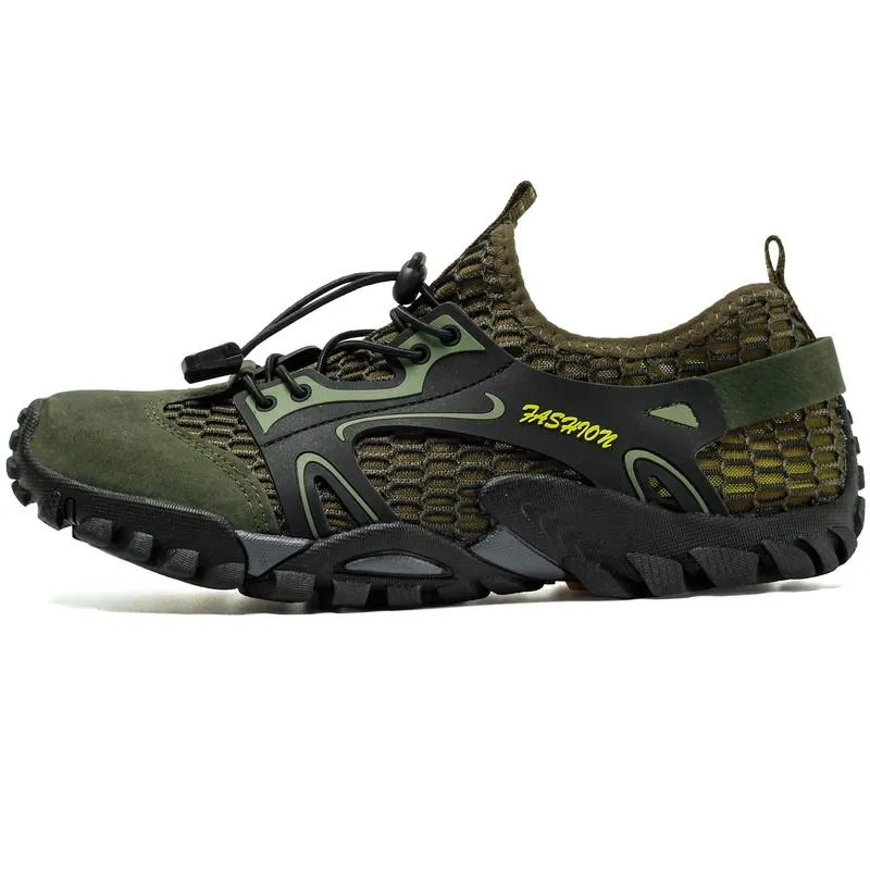 M82 Tourism Outdoor Hiking Creek Shoe