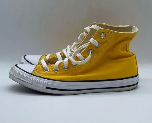 Men's Converse Shoes, 8 AS IS