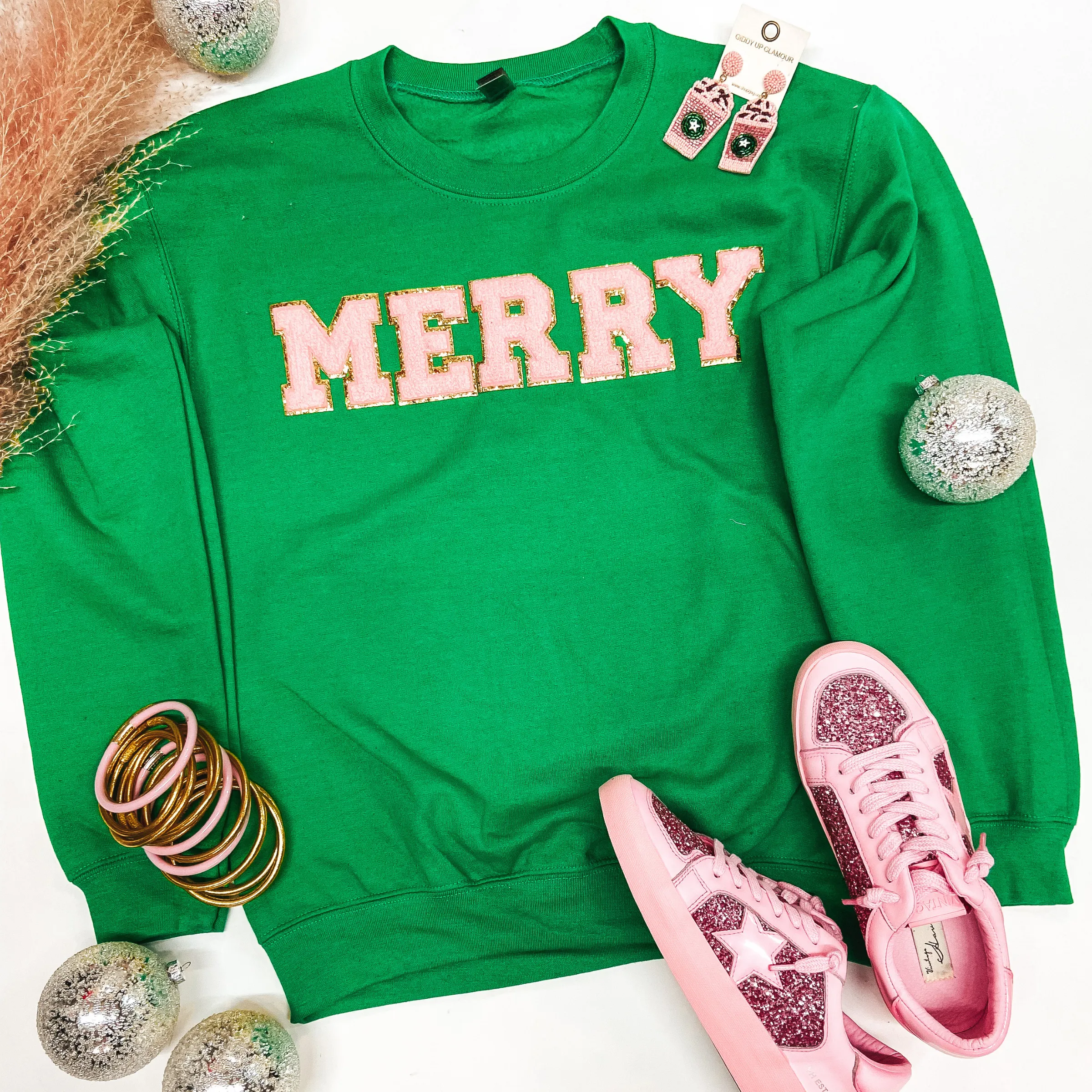 Merry Chenille Letter Graphic Sweatshirt with Long Sleeves in Green