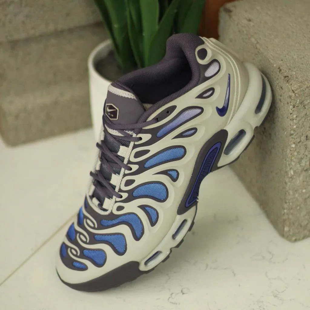 Nike Air Max Plus Drift "concord"