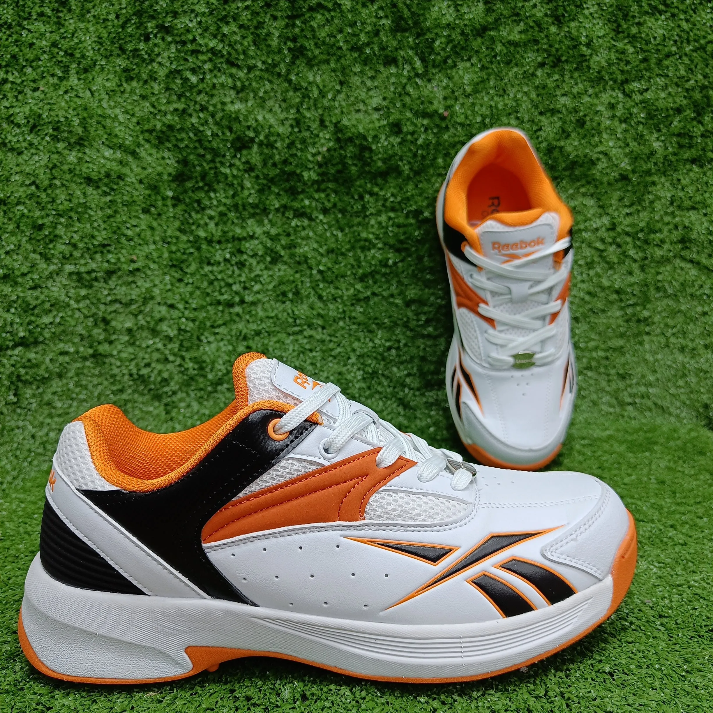 Reebok Not Out Syndicate White Black Shocking Orange Cricket Metal Spike Shoes