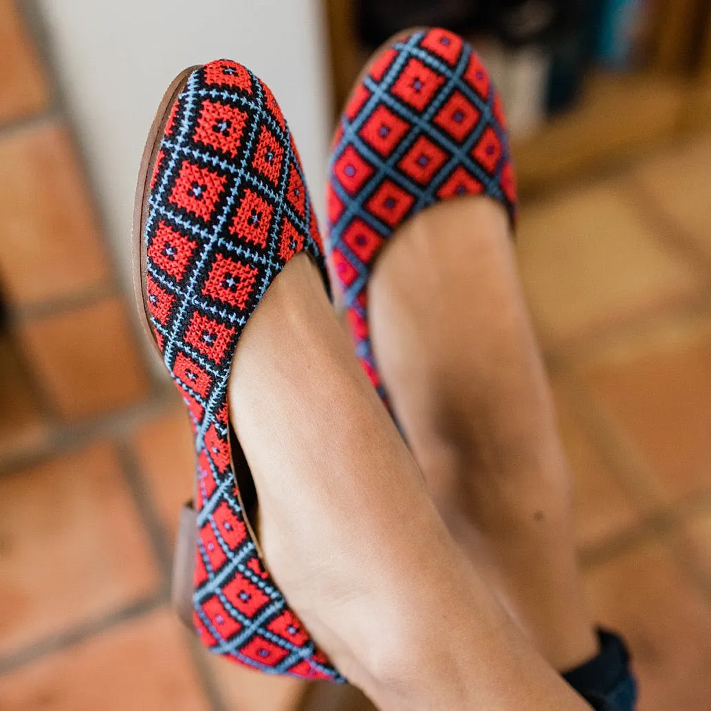 Yasmin Flat - Cardinal Red